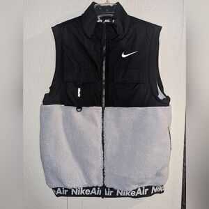 Nike Winter Vest (Size Medium)